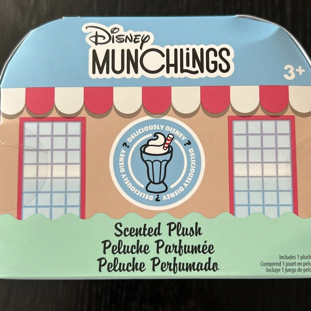 Munchlings Deliciously Disney‎ Bugs Life FRANCIS Strawberry Tartlet Plush + Box